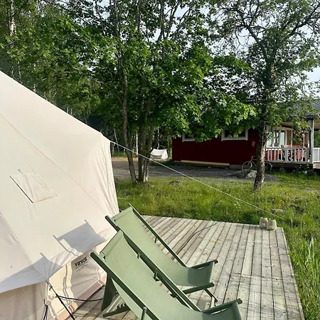 Glamping By The Sea 캠프장 *