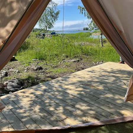 Glamping By The Sea 캠프장 Aggrund